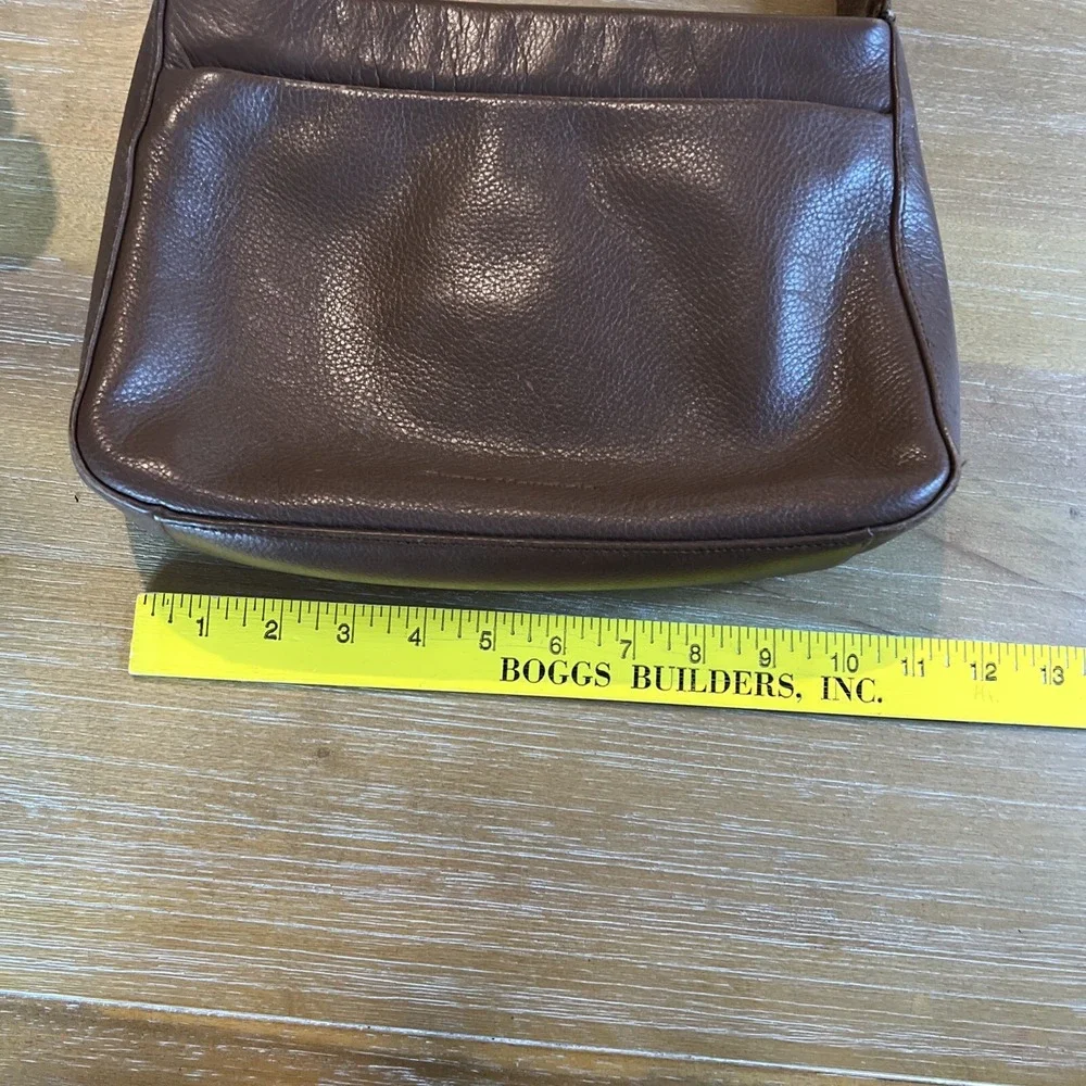 STONE MOUNTAIN  Shoulder Bag‎ Purse Handbag  Leather EUC